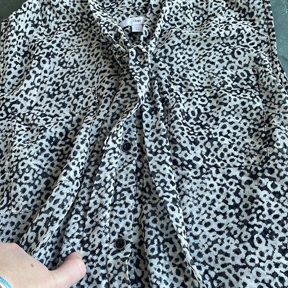 Gap Sheer Blouse - Picture 7 of 7